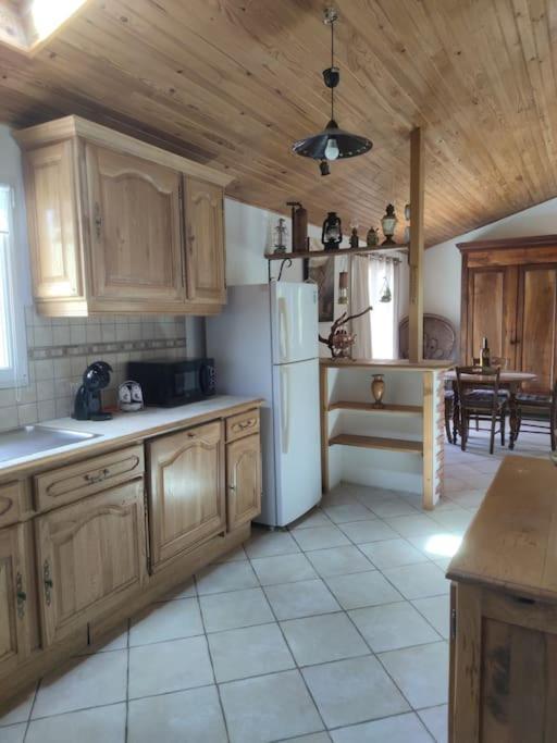 Sous Le Chateau Montaut (Ariege) Exterior foto
