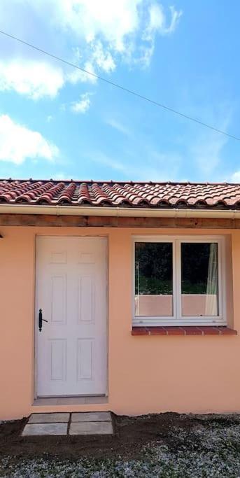 Sous Le Chateau Montaut (Ariege) Exterior foto